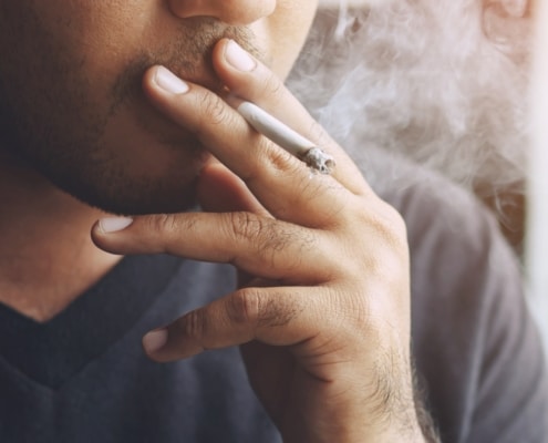 smoking small cut